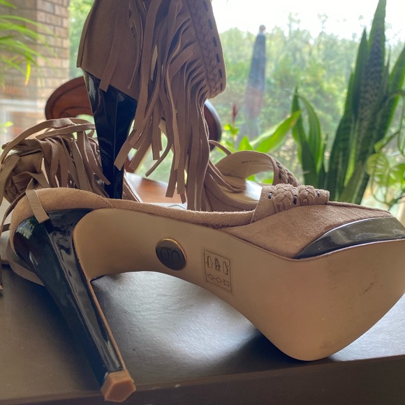 BEBE heels sz 7 NEW - Picture 3 of 4